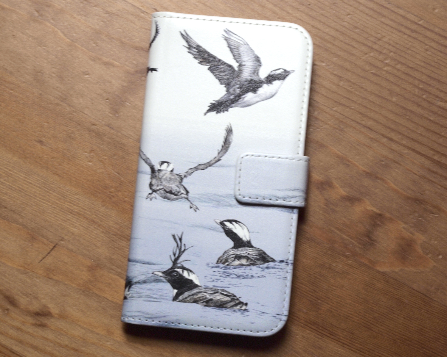 カンムリウミスズメのスマホケース 手帳型 - 画像 (2)